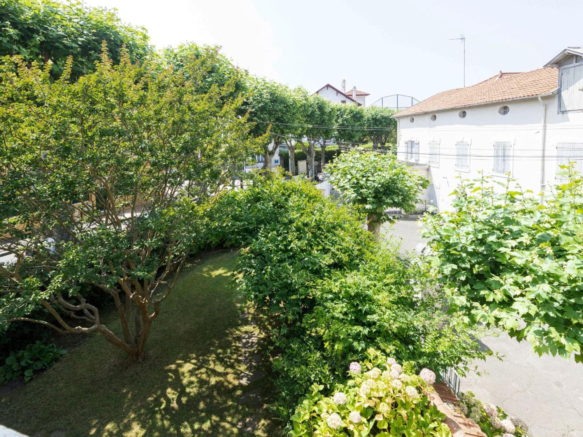 Studio La Republique-2 By Interhome Biarritz Bagian luar foto